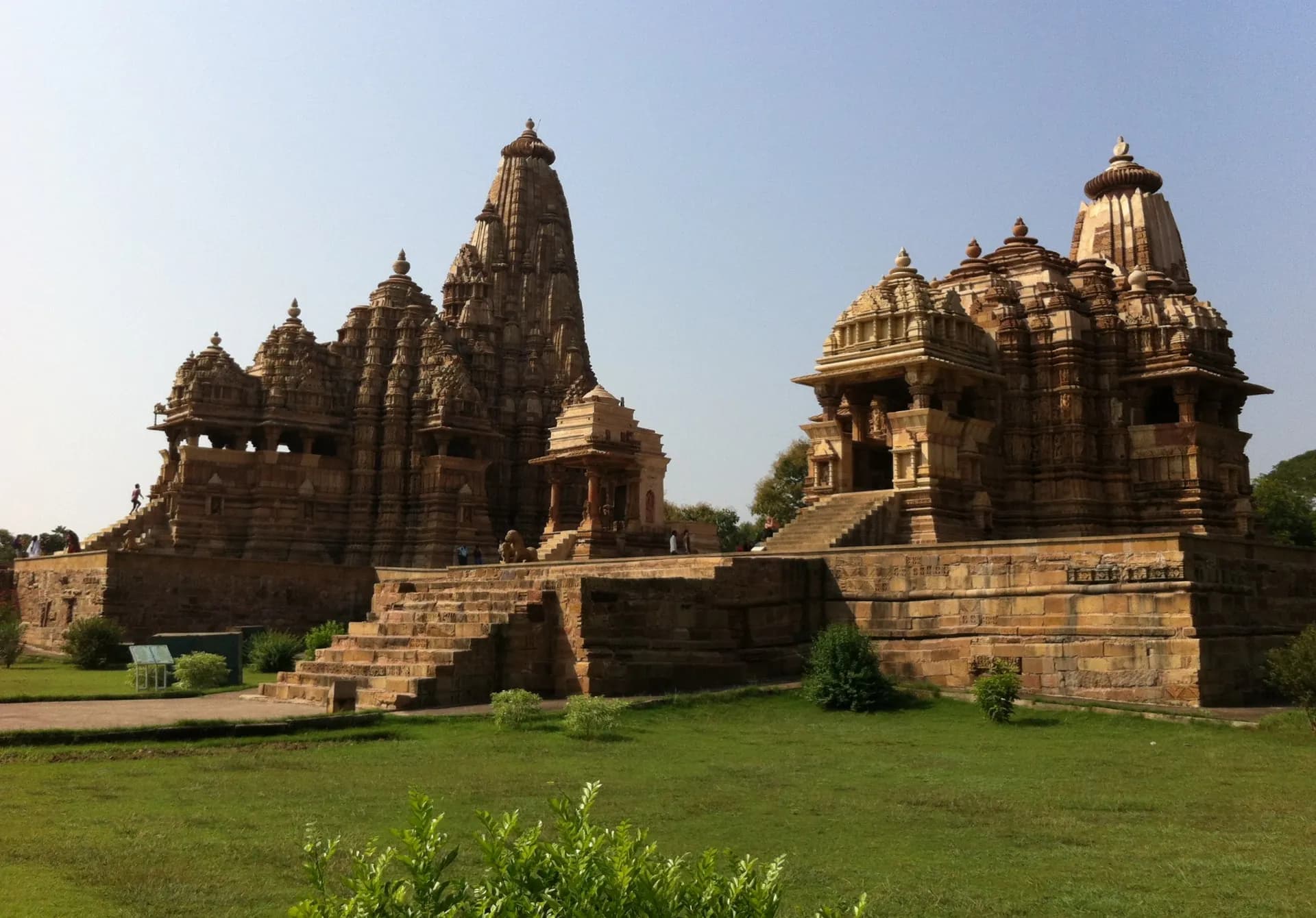 Khajuraho Temple Guide — UNESCO Heritage Madhya Pradesh